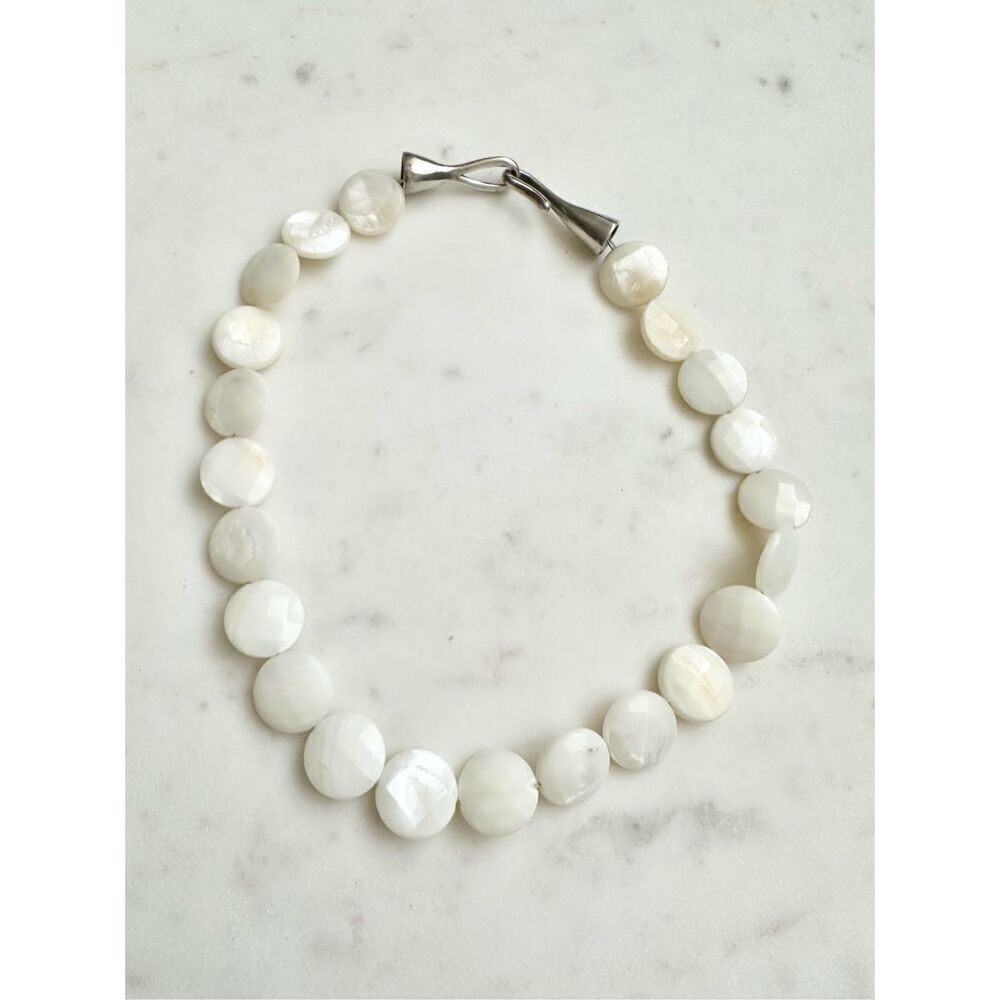 White and cream fishhook beaded necklace 